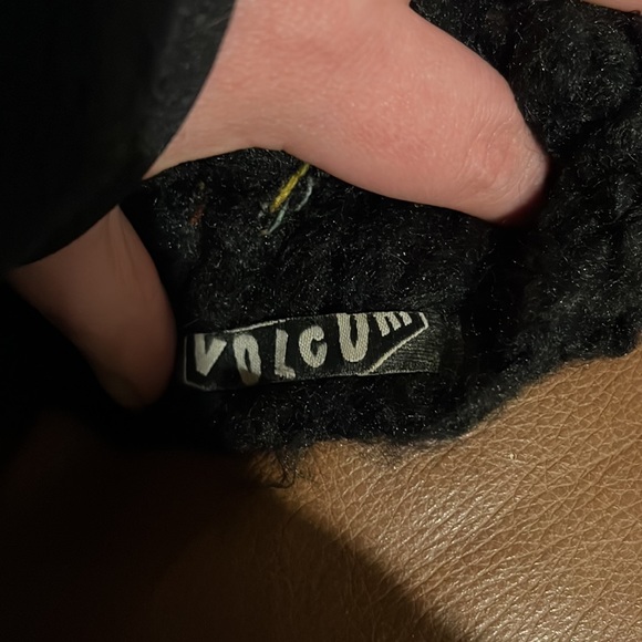 Volcom beanie - Picture 2 of 2